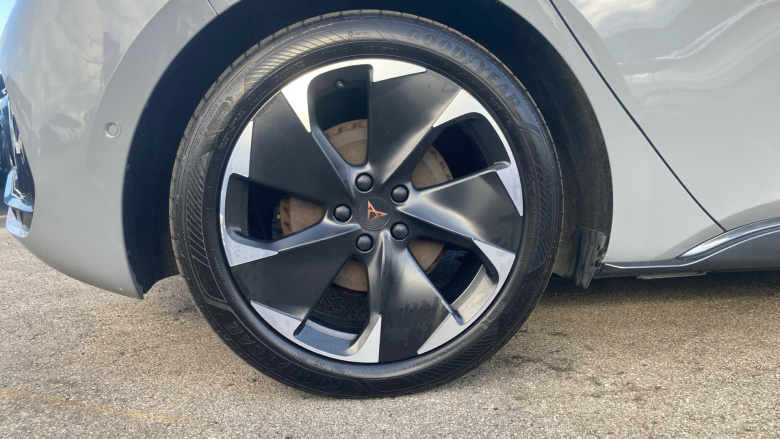 CUPRA Born 169kW e-Boost V2 77kWh 5dr Auto Electric Hatchback